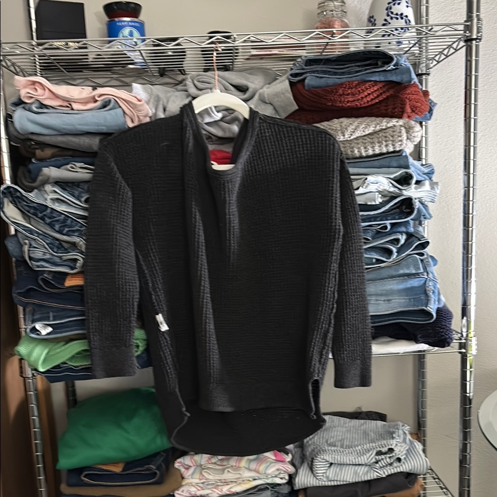 Hollister Black Crew Neck Sweater Knitted Casual